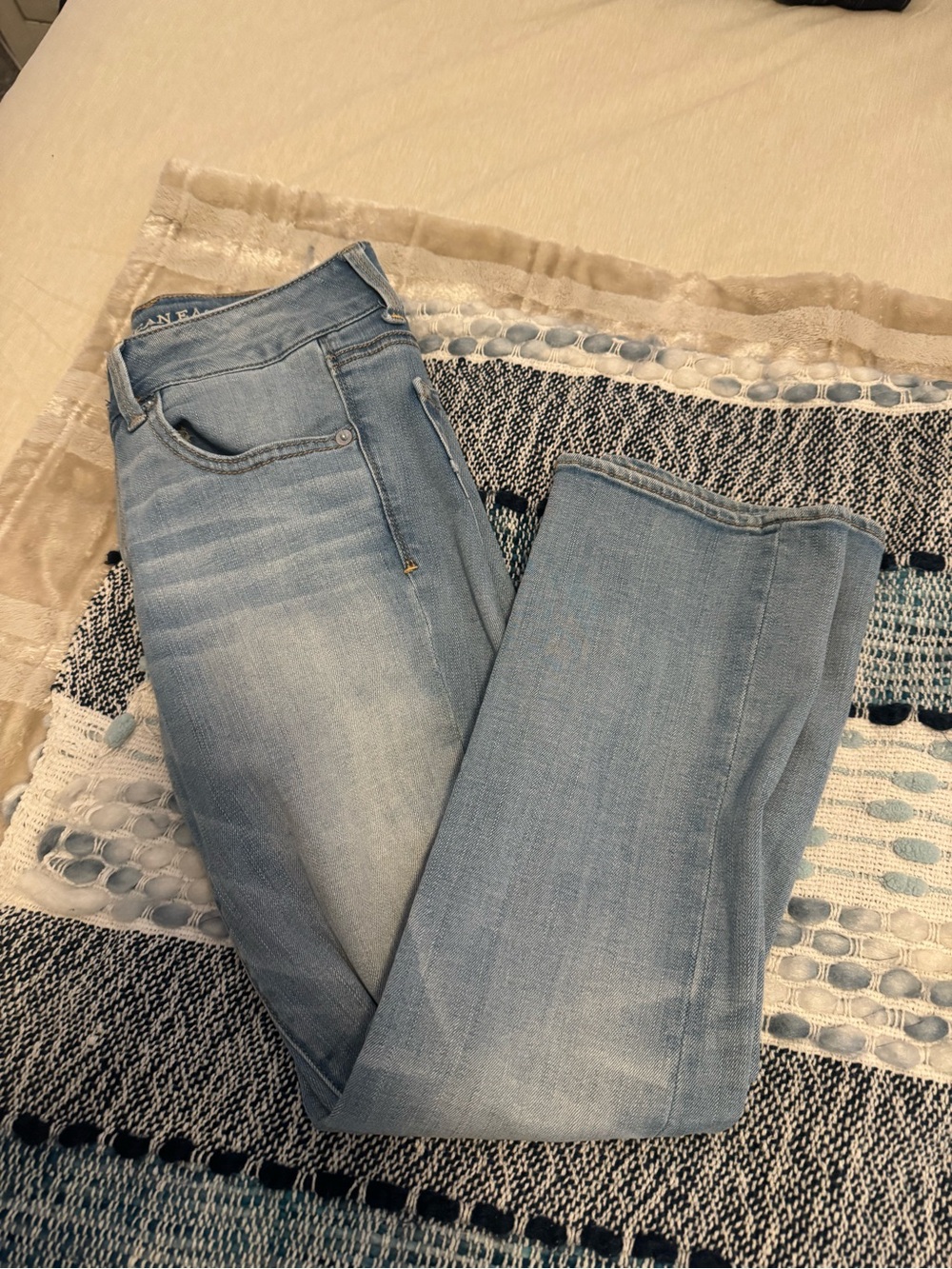 American Eagle Outfitters Light Blue Straight Leg Jeans